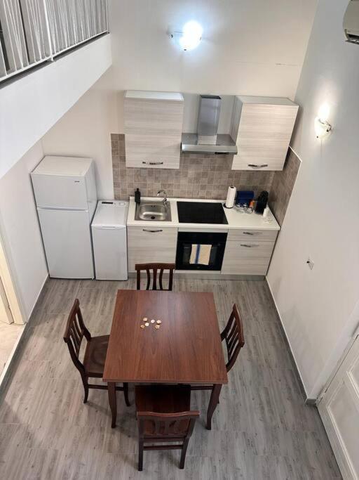 Holiday House Shantu Катанія Екстер'єр фото